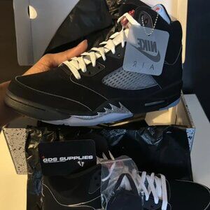 Jordan 5s Metallica